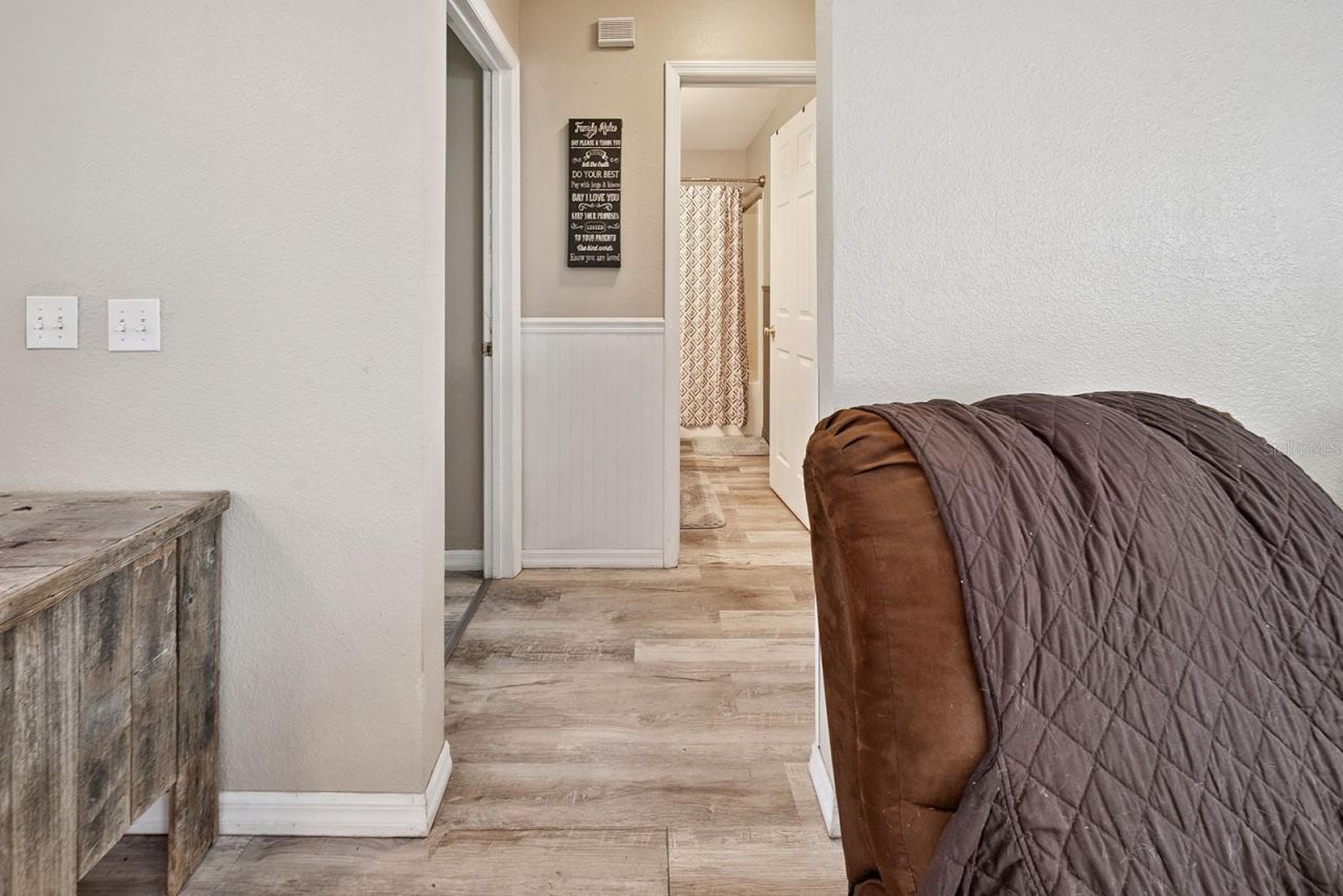 317 SW Caboose Drive, Fort White, FL 32038 Photo