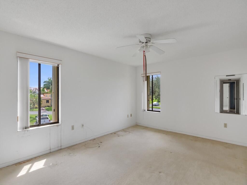 5373 SE Miles Grant Road, Unit 208, Stuart, FL 34997 Photo