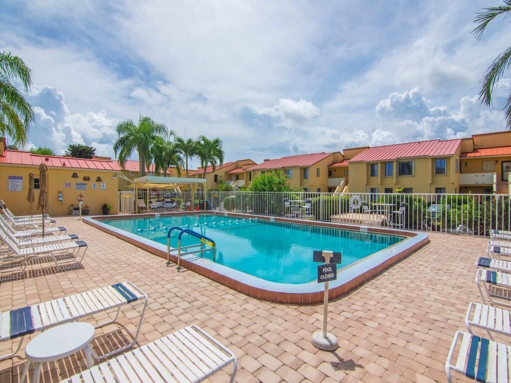 5373 SE Miles Grant Road, Unit 208, Stuart, FL 34997 Photo