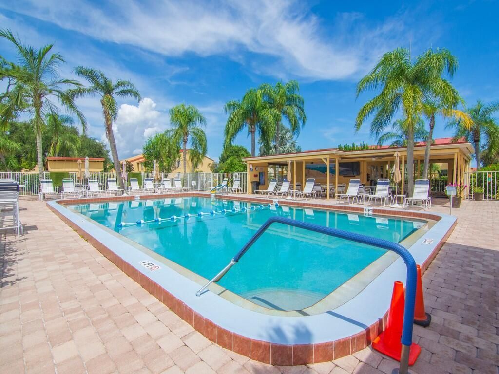 5373 SE Miles Grant Road, Unit 208, Stuart, FL 34997 Photo