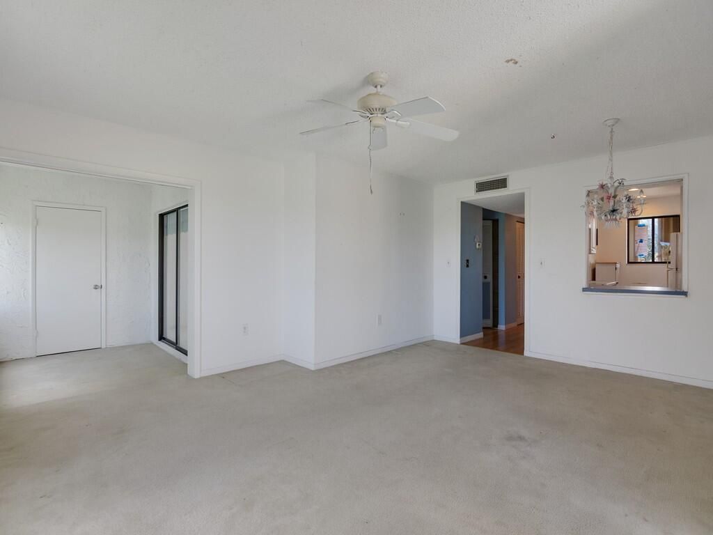 5373 SE Miles Grant Road, Unit 208, Stuart, FL 34997 Photo