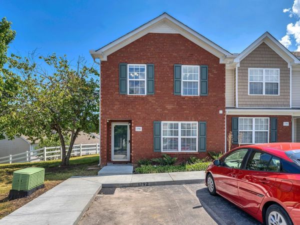 1792 Red Jacket Dr , Antioch, TN 37013