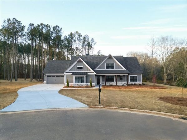 2321 Pebble Trail, Monroe, GA 30656