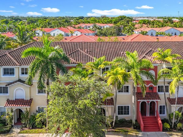 312 Bayfront Drive, Boynton Beach, FL 33435