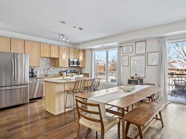 1502 5th Street N, Unit 211, Hopkins, MN 55305