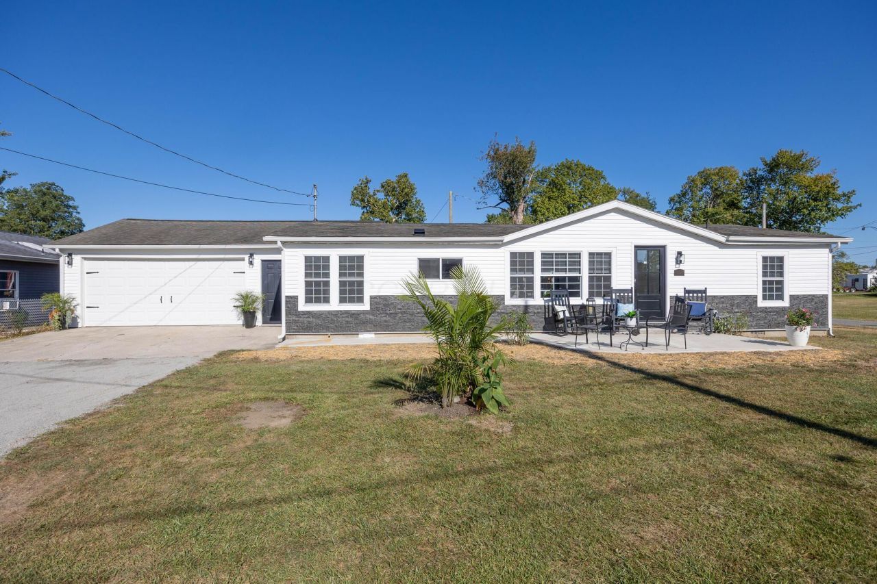 7665 Walnut Street, Russells Point, OH 43348 Main Photo