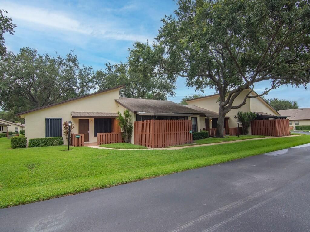 8091 SE Villa Circle, Hobe Sound, FL 33455 Photo