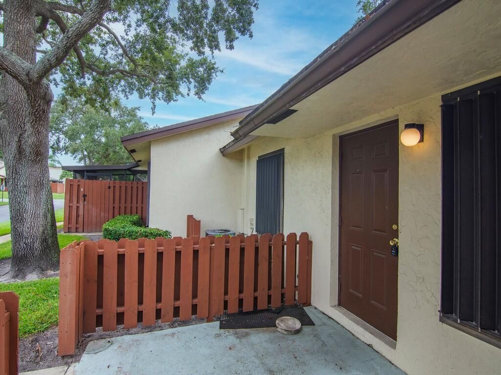 8091 SE Villa Circle, Hobe Sound, FL 33455 Photo