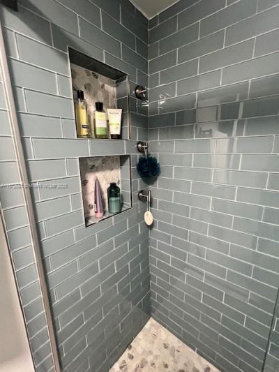 3200 Collins Ave, Unit 11-3, Miami Beach, FL 33140 Photo