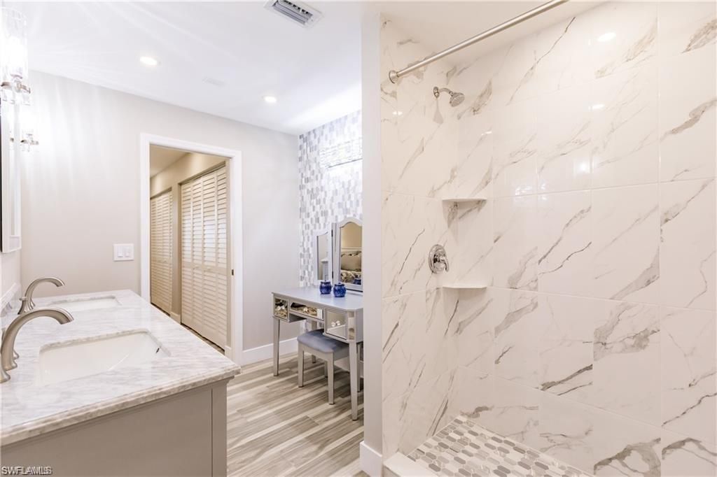 1455 Curlew Ave, Unit 1, Naples, FL 34102 Photo