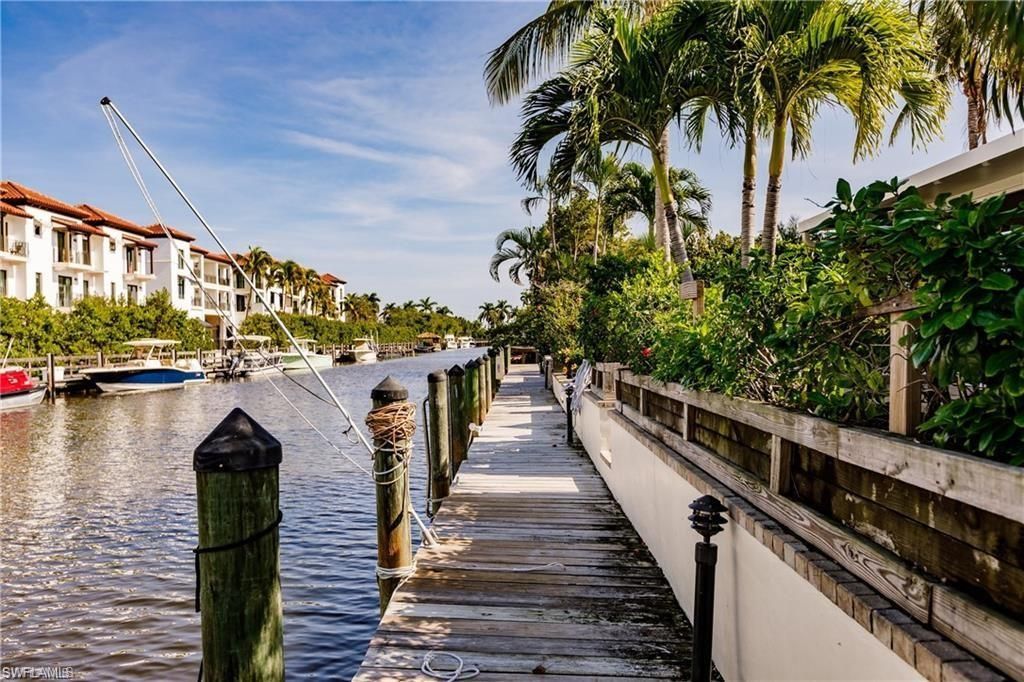 1455 Curlew Ave, Unit 1, Naples, FL 34102 Photo