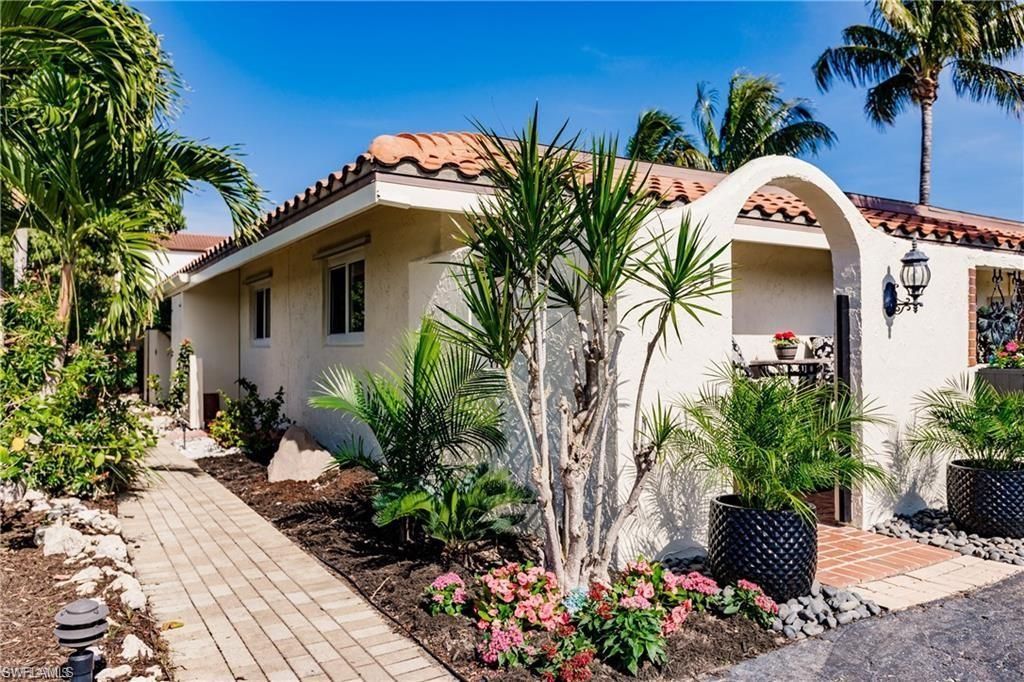 1455 Curlew Ave, Unit 1, Naples, FL 34102 Photo