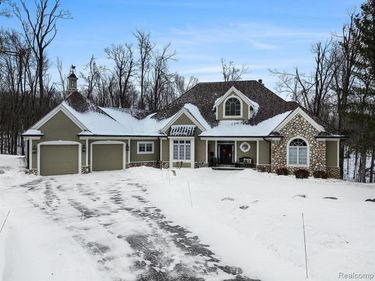 4610 Stoney Hill Court, Harbor Springs, MI 49740