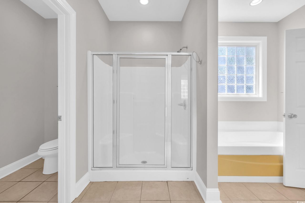 208 Lander Dr. Photo 13