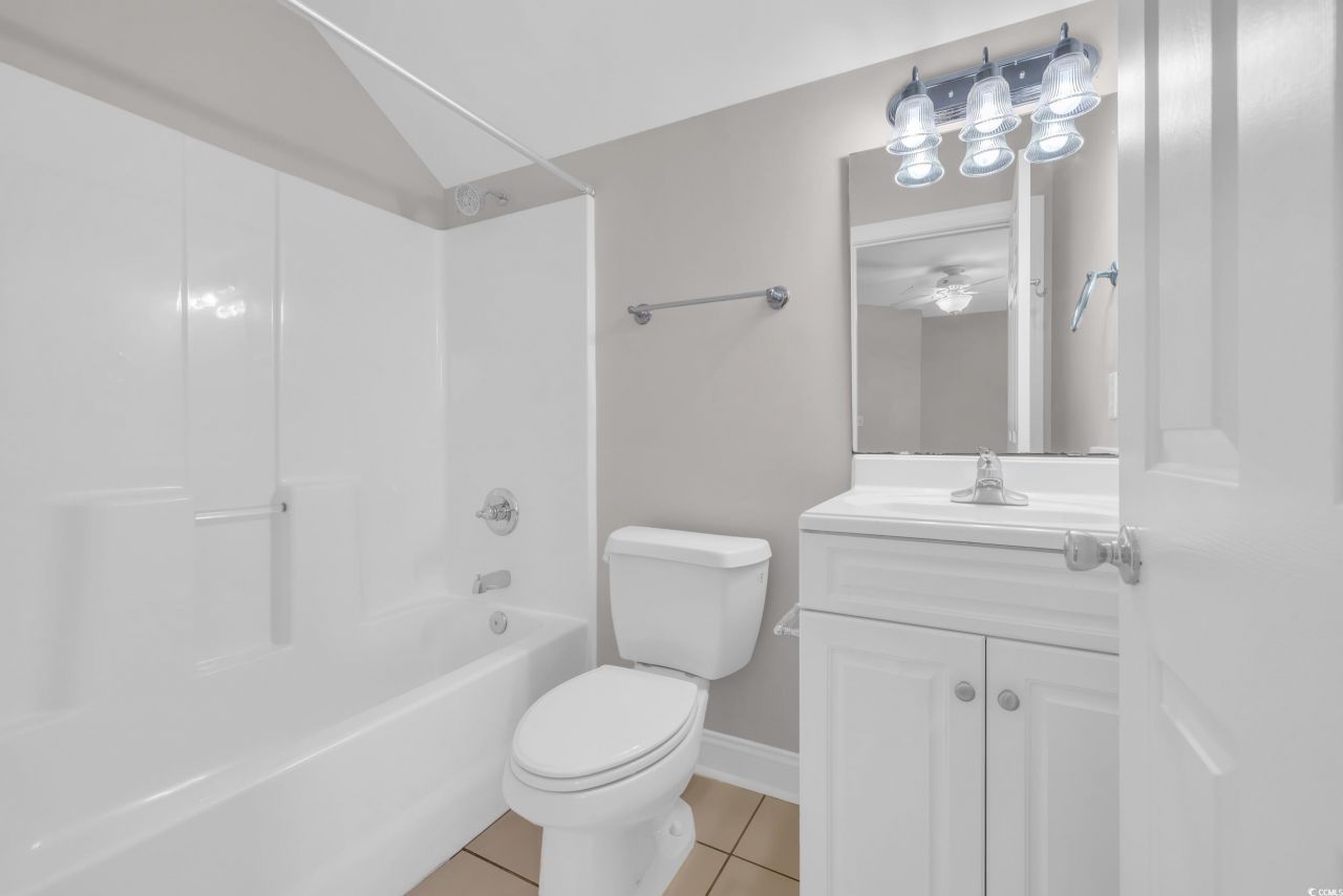 208 Lander Dr. Photo 28