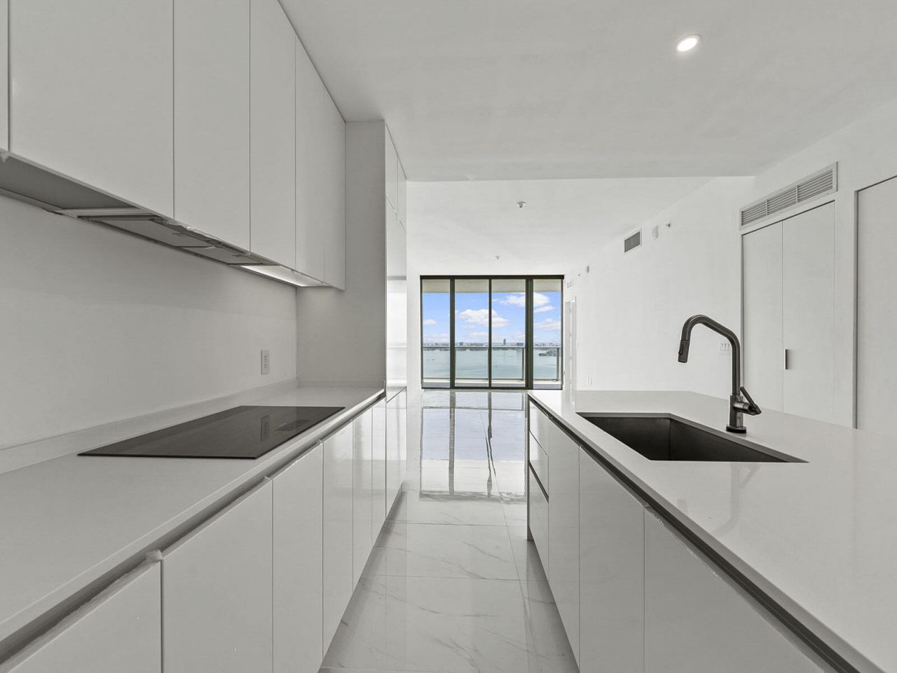 700 NE 24th Street, Unit 3002, Miami, FL 33137 Photo