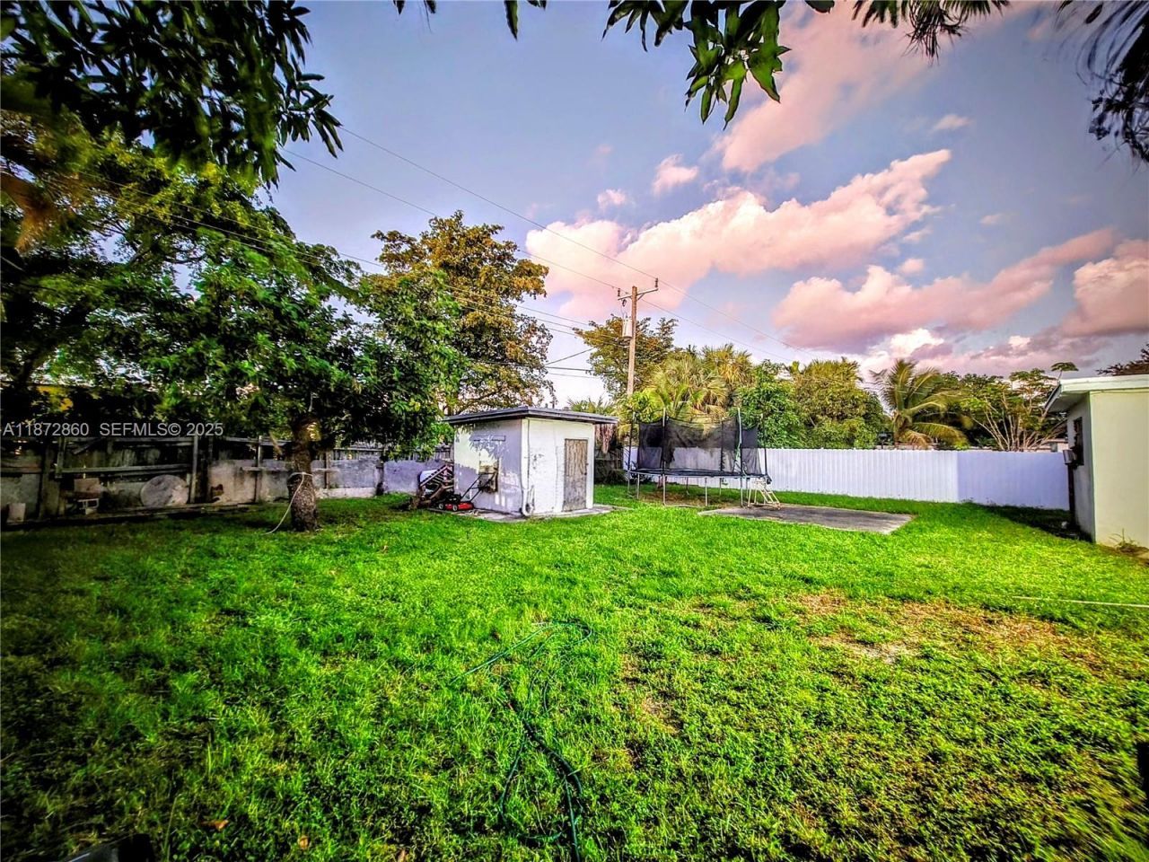 1265 NE 138th St, North Miami, FL 33161 Photo