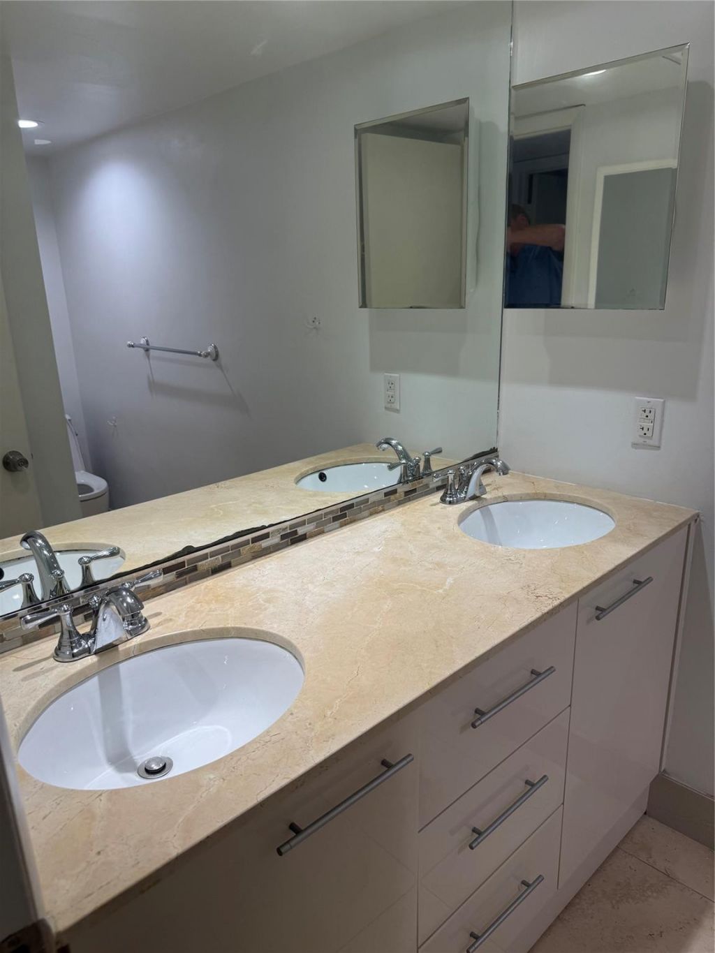 19428 NE 26th Avenue, Unit 103, Miami, FL 33180 Photo