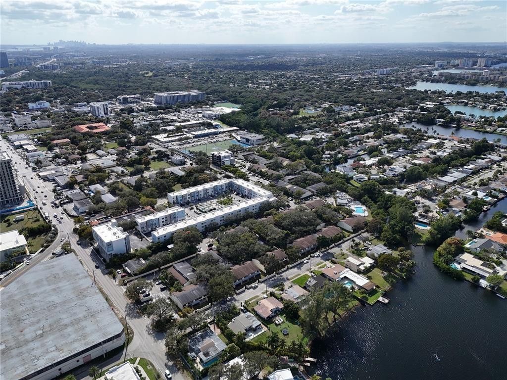 19428 NE 26th Avenue, Unit 103, Miami, FL 33180 Photo