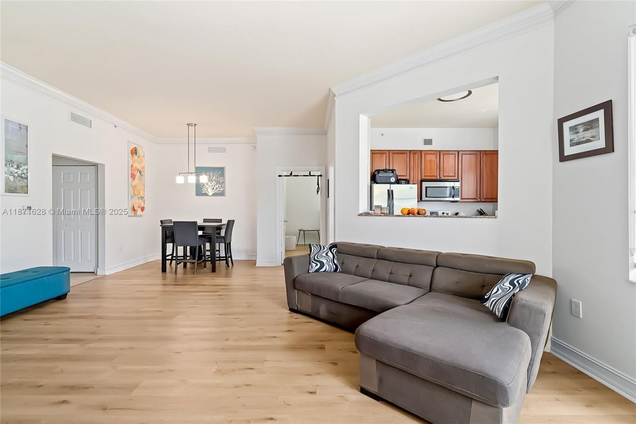 3001 NE 185th St, Unit 135, Aventura, FL 33180 Photo