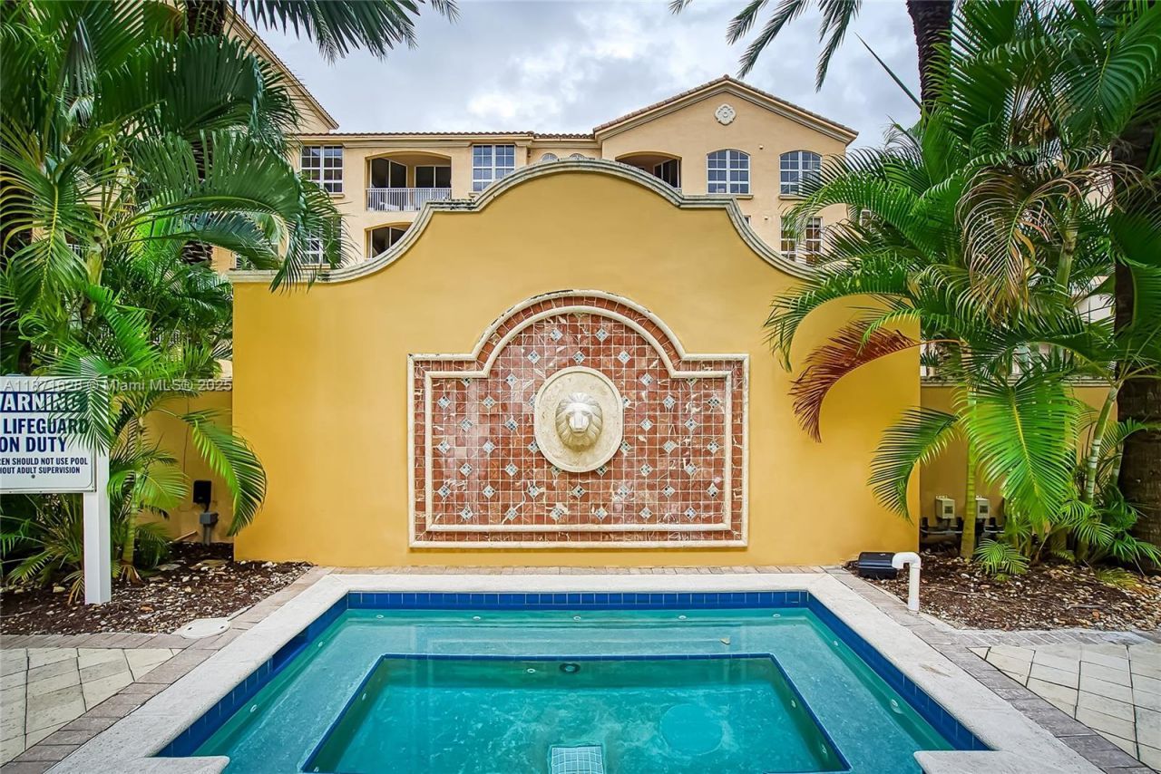 3001 NE 185th St, Unit 135, Aventura, FL 33180 Photo