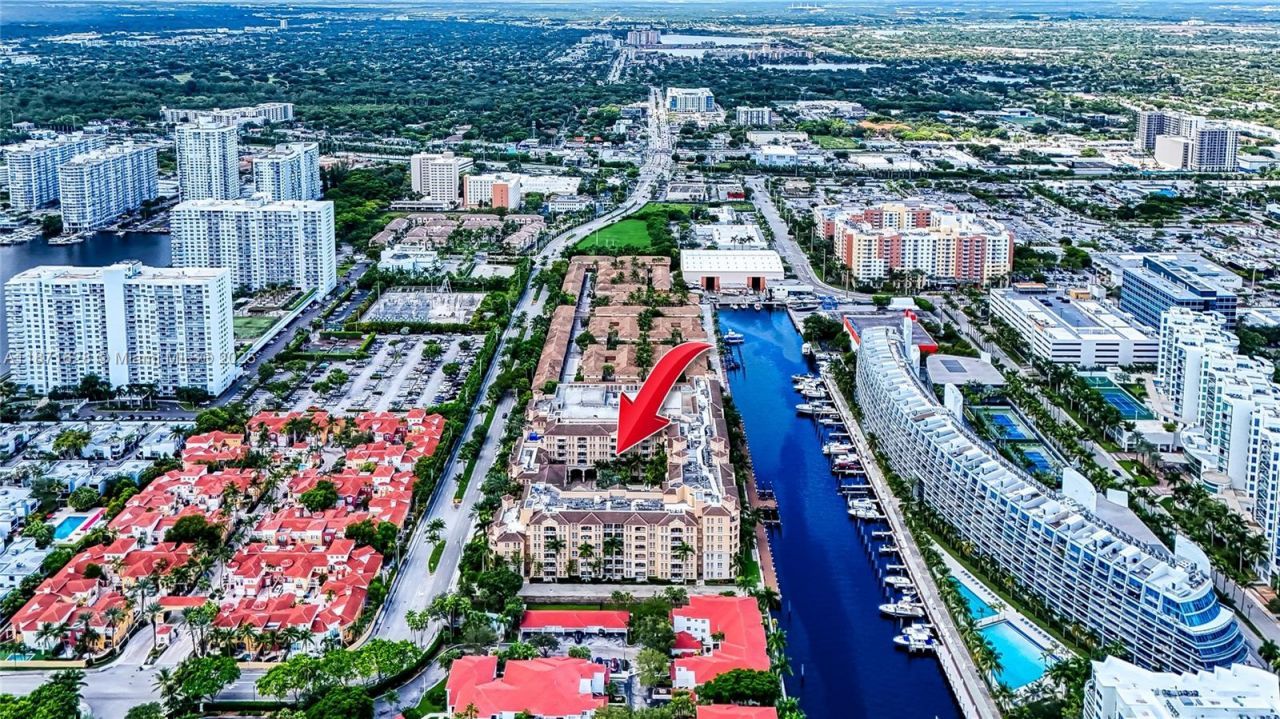 3001 NE 185th St, Unit 135, Aventura, FL 33180 Photo