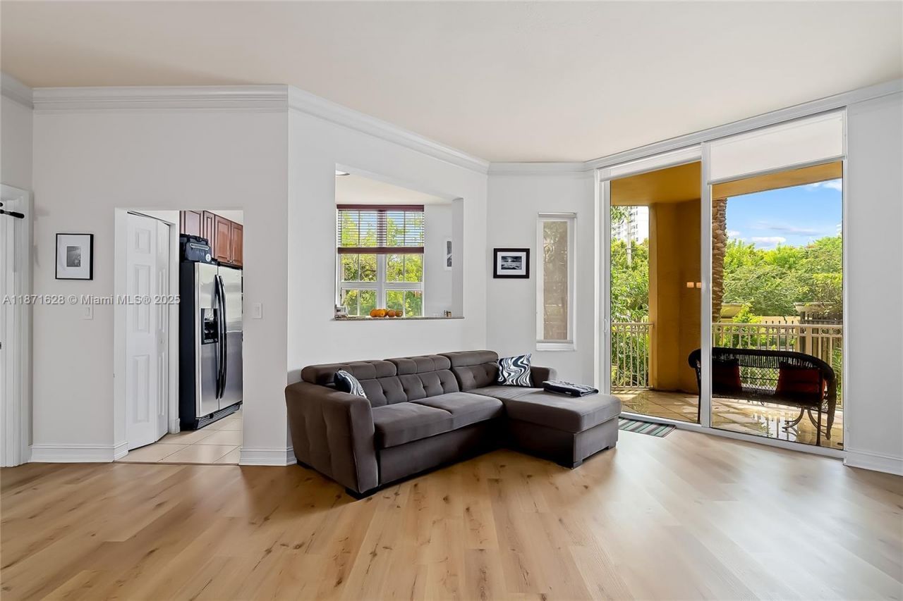 3001 NE 185th St, Unit 135, Aventura, FL 33180 Photo