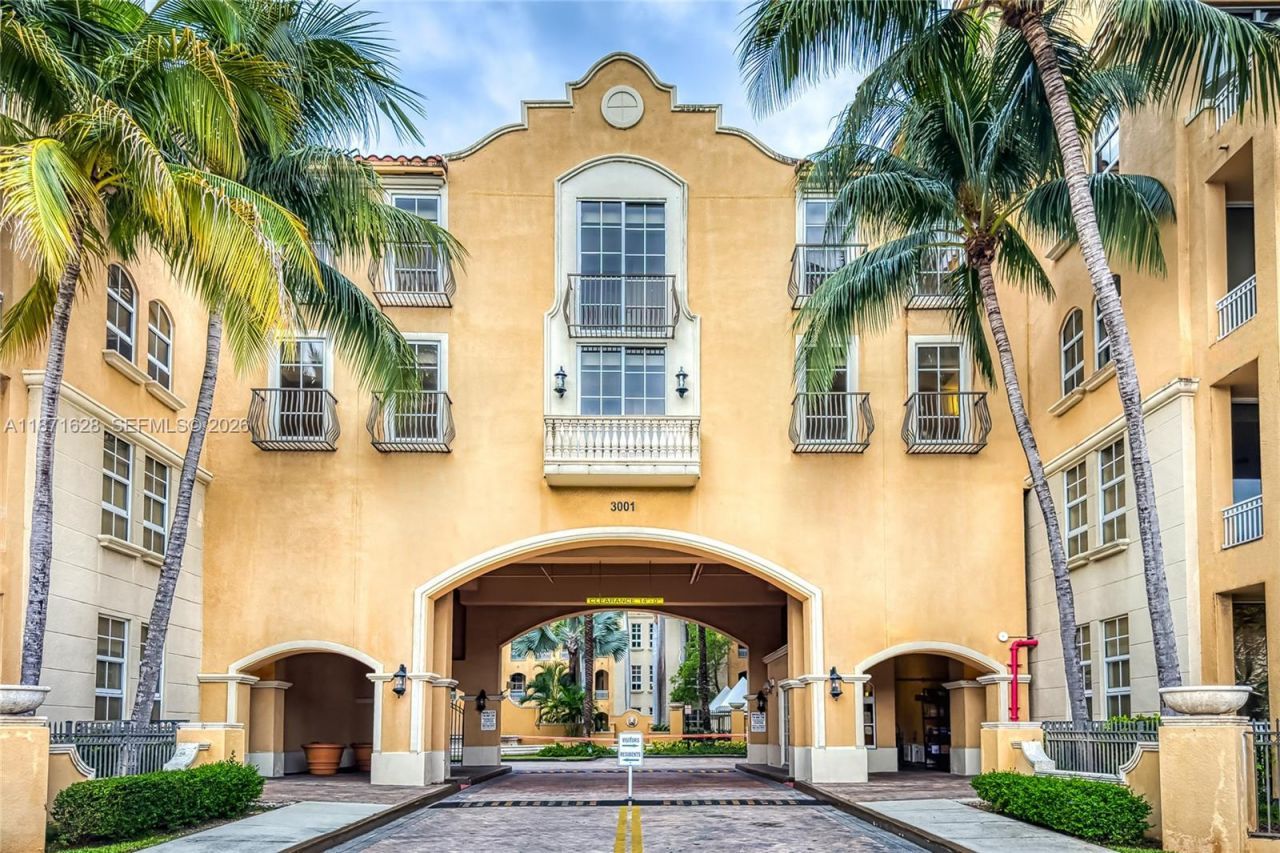 3001 NE 185th St, Unit 135, Aventura, FL 33180 Photo