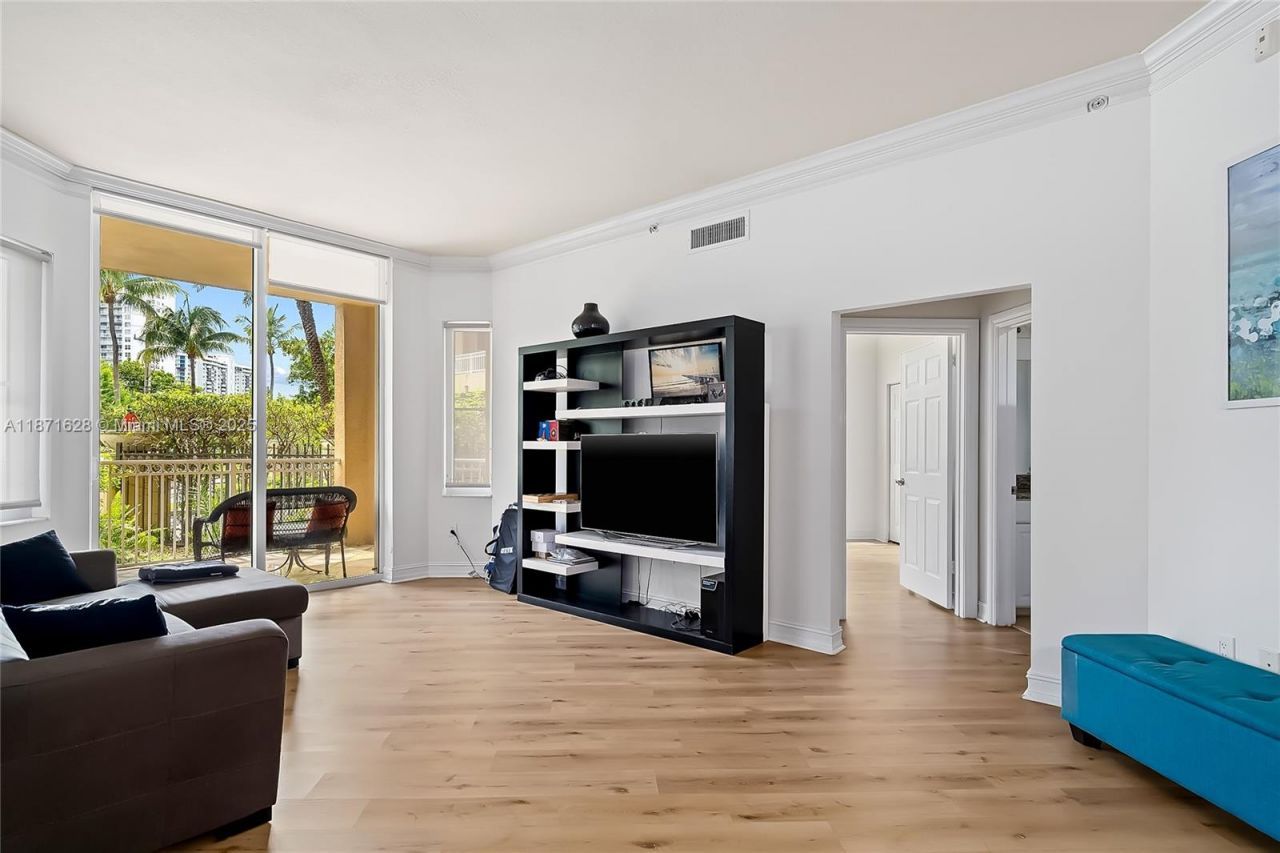 3001 NE 185th St, Unit 135, Aventura, FL 33180 Photo