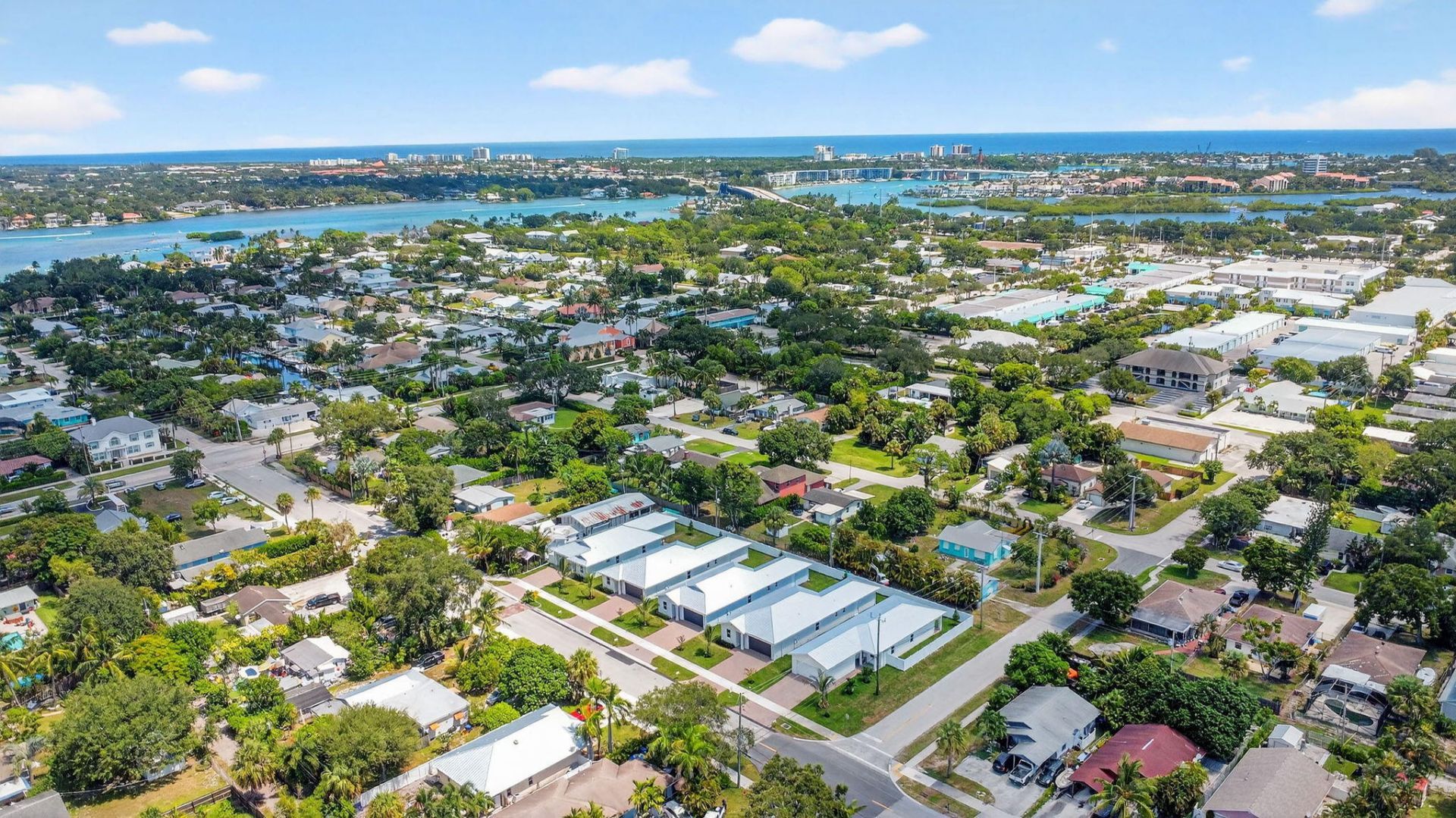 611 N Loxahatchee Drive, Jupiter, FL 33458 Photo