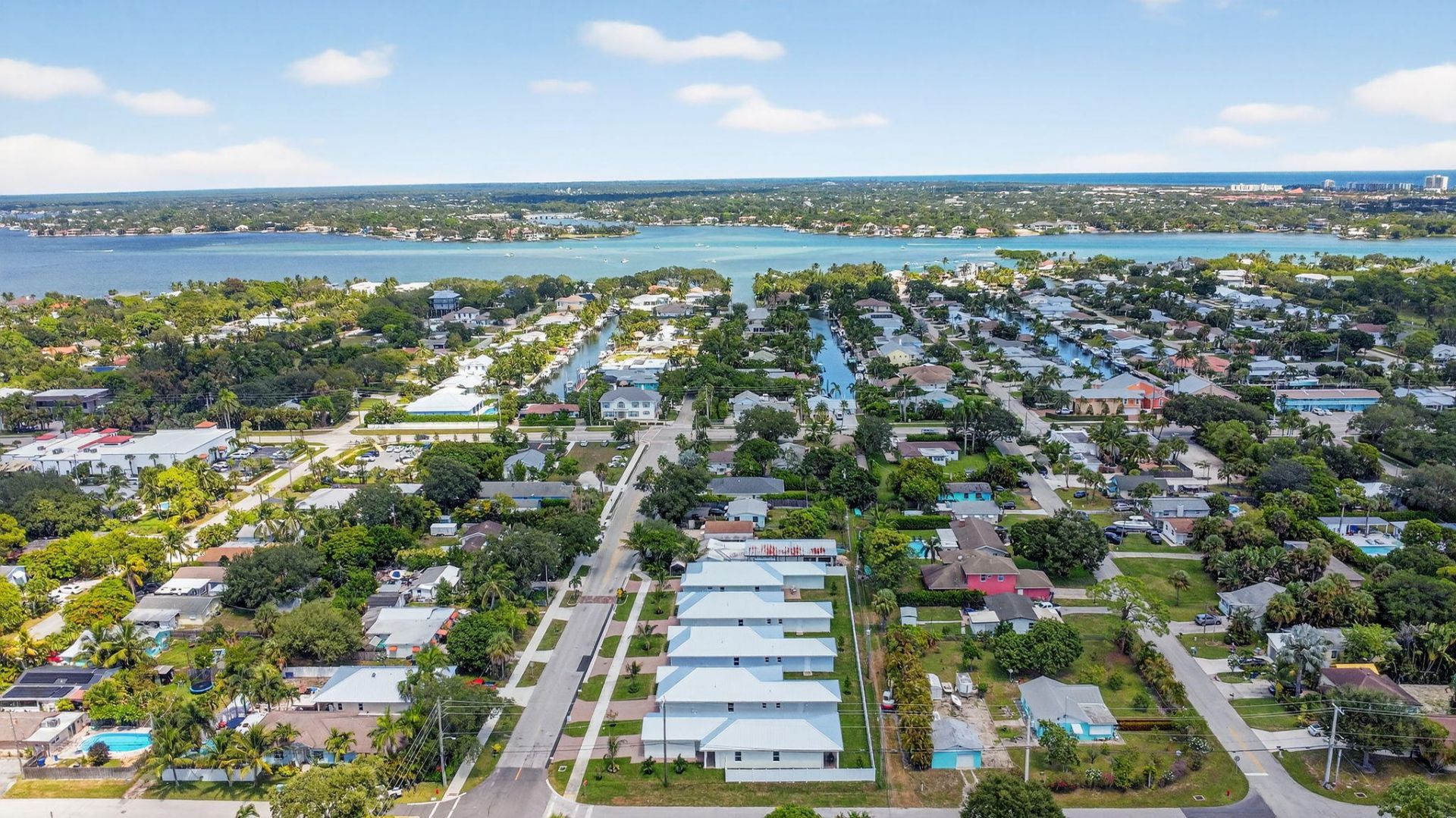 611 N Loxahatchee Drive, Jupiter, FL 33458 Photo