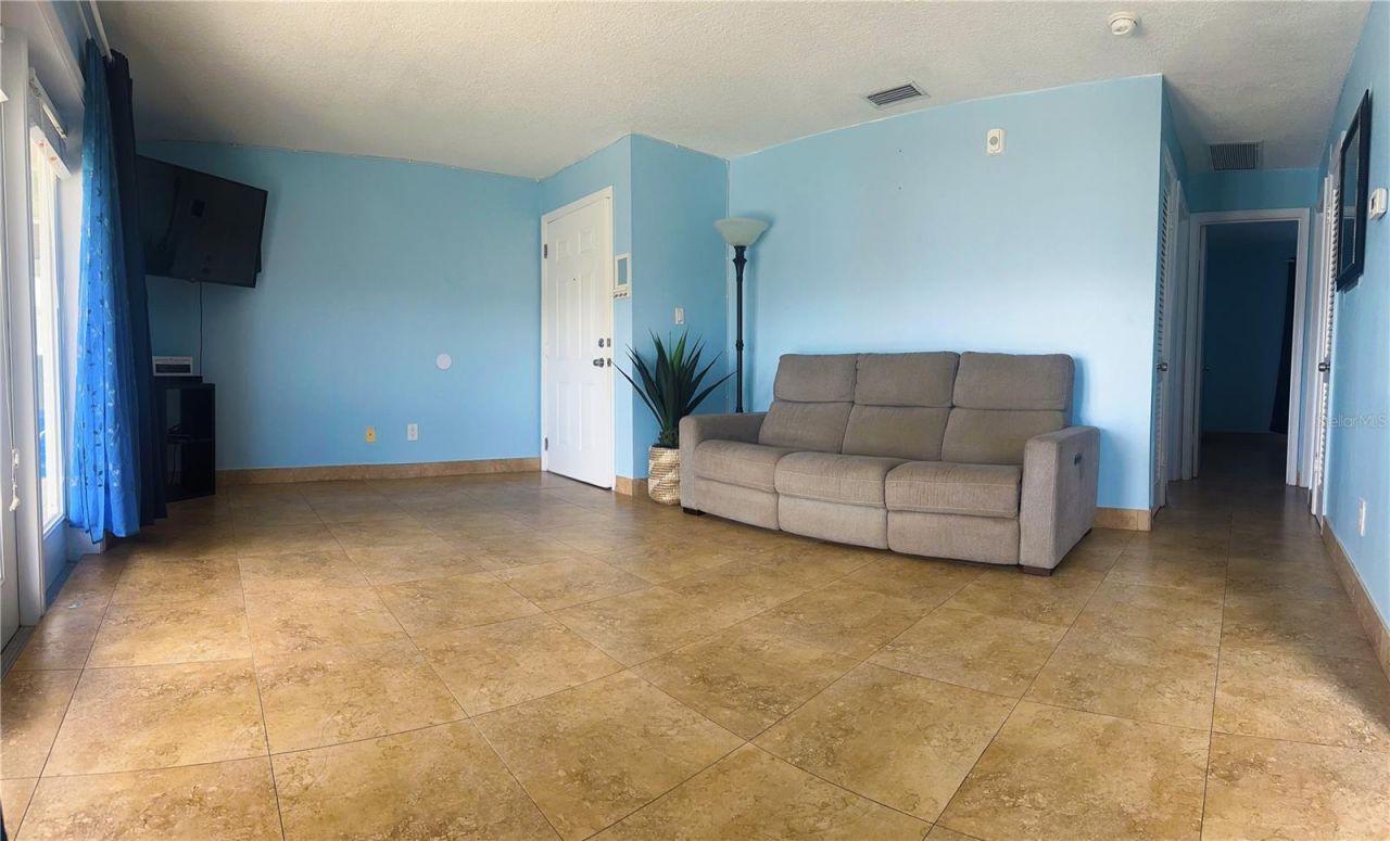 4859 Coquina Key Drive Se, Unit C, Saint Petersburg, FL 33705 Photo