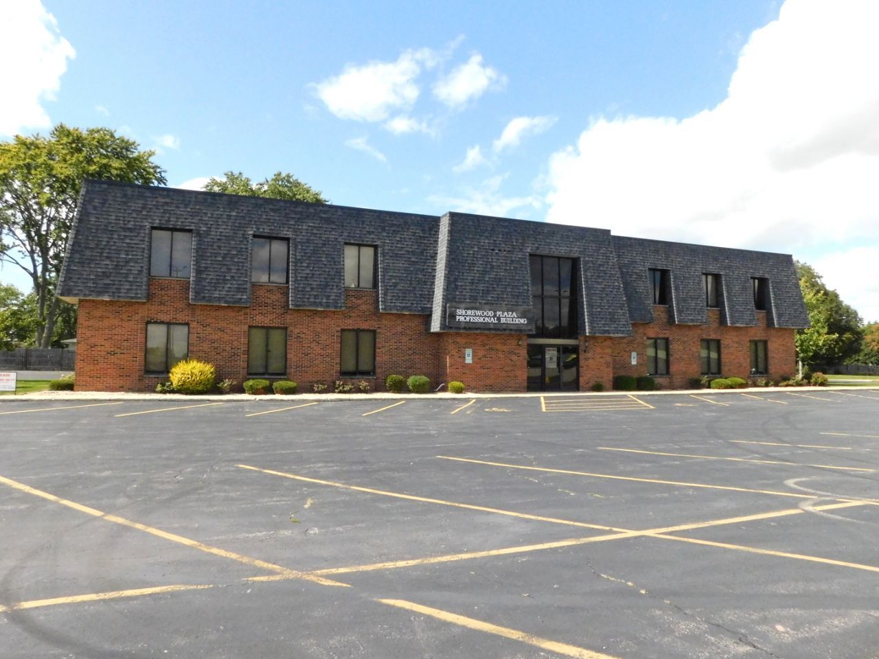 700 W JEFFERSON Street, Shorewood, IL 60404