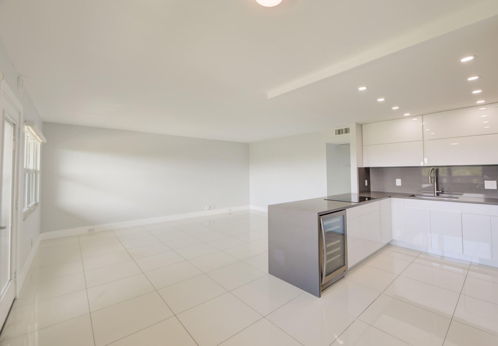 1902 Bermuda Circle, Unit J4, Coconut Creek, FL 33066 Photo