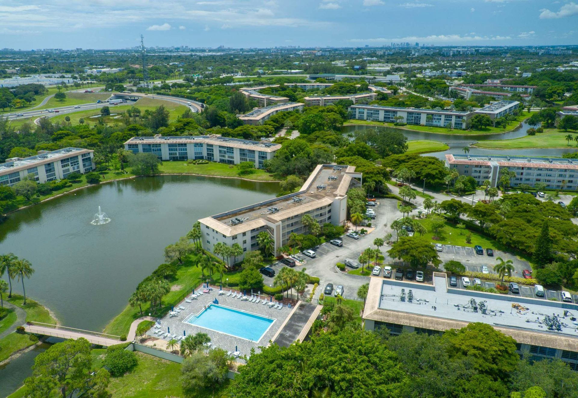 1902 Bermuda Circle, Unit J4, Coconut Creek, FL 33066 Photo