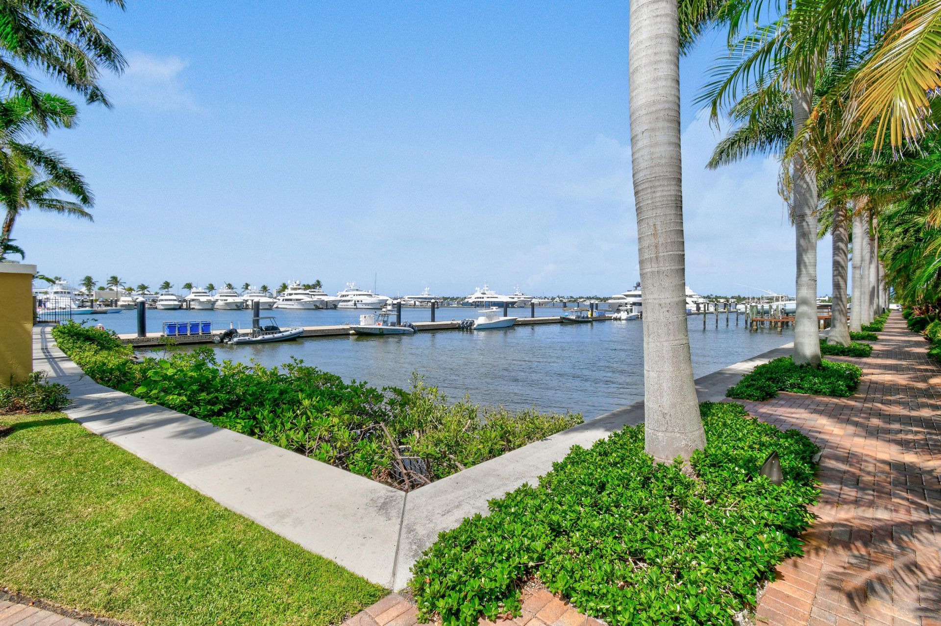 3940 N Flagler Drive, Unit 206, West Palm Beach, FL 33407 Photo