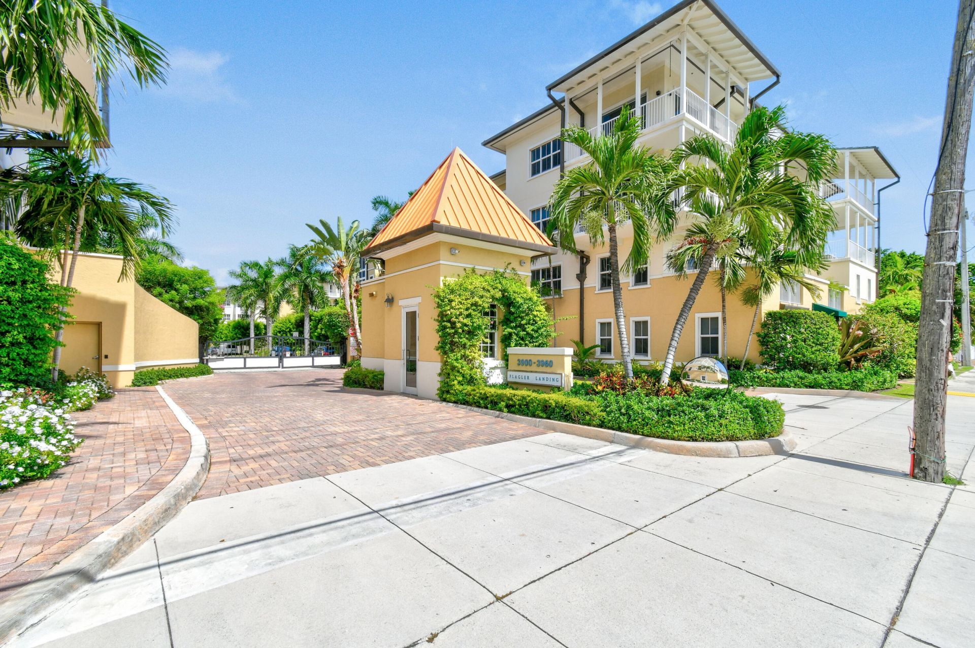 3940 N Flagler Drive, Unit 206, West Palm Beach, FL 33407 Photo