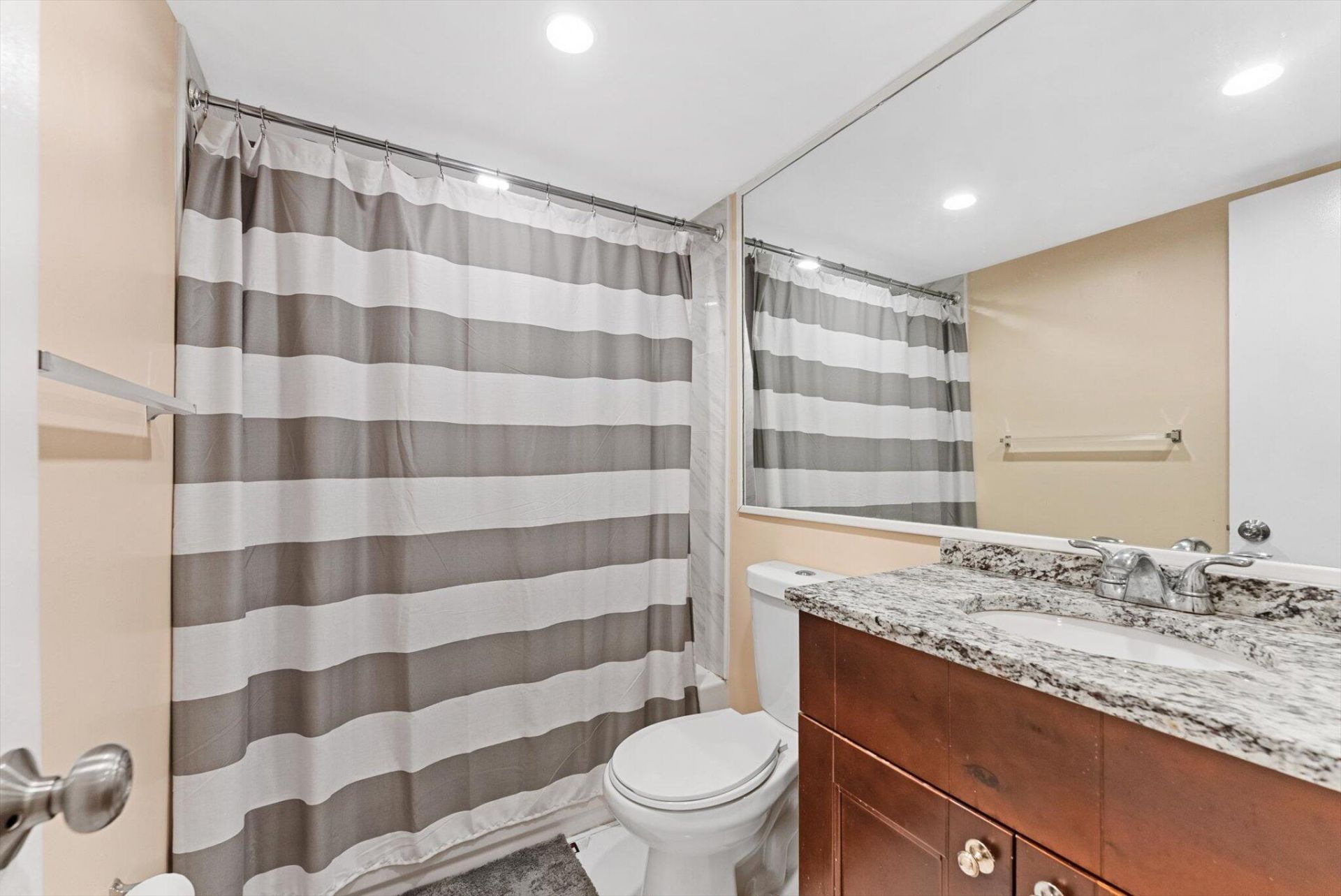 200 S Birch Road, Unit 204, Fort Lauderdale, FL 33316 Photo