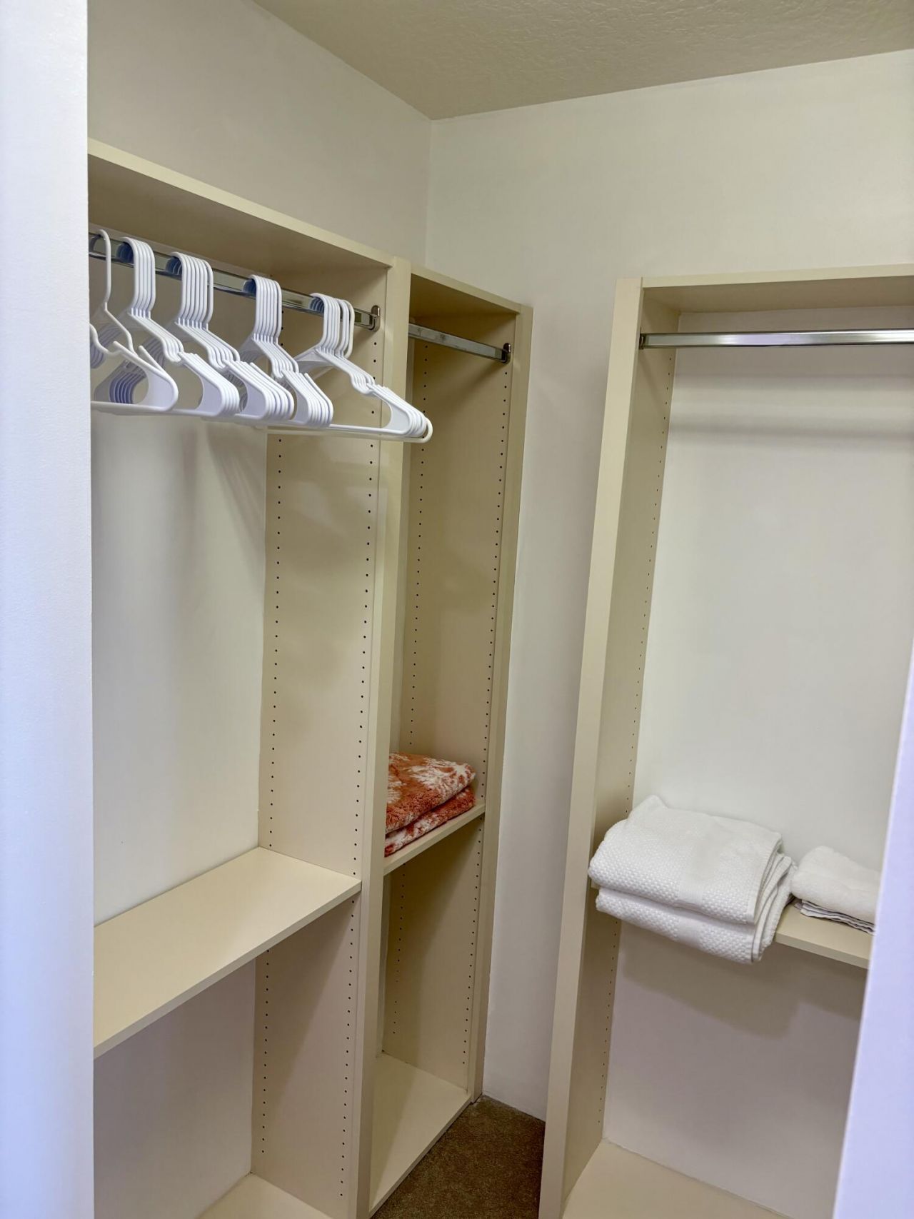 38 Harbour Isle Drive E, Unit Ph01, Fort Pierce, FL 34949 Photo