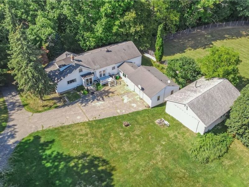 4559 Van Epps Road, Brooklyn Heights, OH 44131 Photo 2