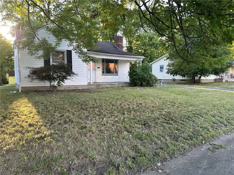 732 S Hazelwood Avenue, Youngstown, OH 44509 Photo 2