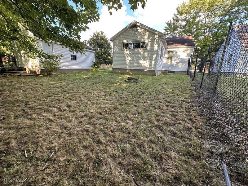 732 S Hazelwood Avenue, Youngstown, OH 44509 Photo 8