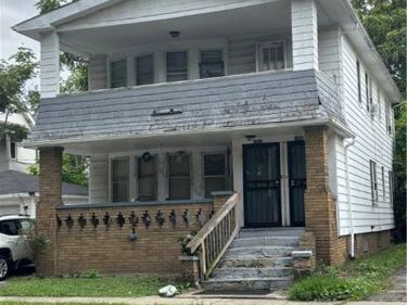 1682 Cliffview Road, Cleveland, OH 44112