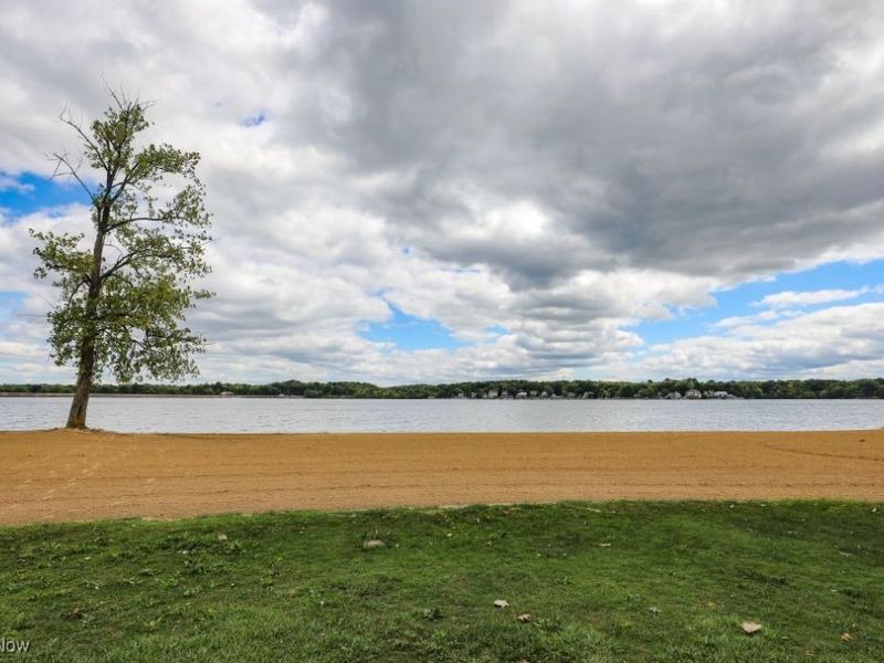 Grandview Road, Lake Milton, OH 44429 Photo 15