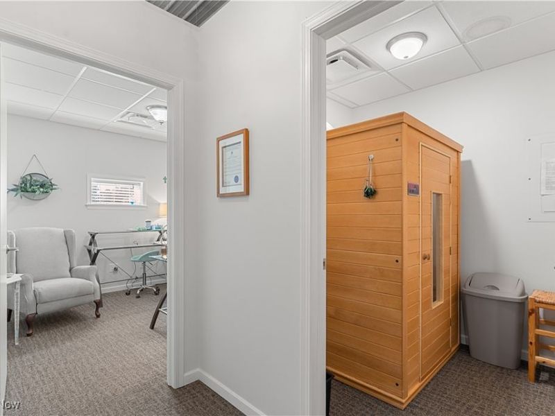 440 E Maple Street, Hartville, OH 44632 Photo 19