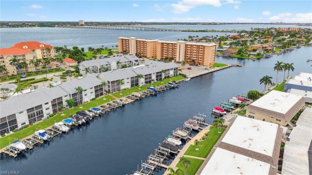 4229 SE 19th Pl, Unit 1C, Cape Coral, FL 33904 Photo