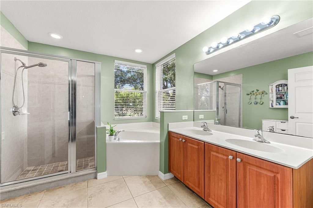 4247 Liron Ave, Unit 104, Fort Myers, FL 33916 Photo