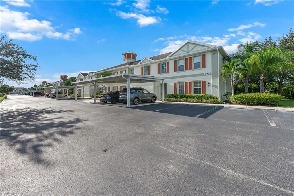 4247 Liron Ave, Unit 104, Fort Myers, FL 33916 Photo