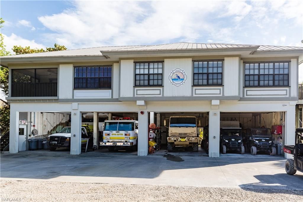 4491 Butterfly Shell Dr, Upper Captiva, FL 33924 Photo