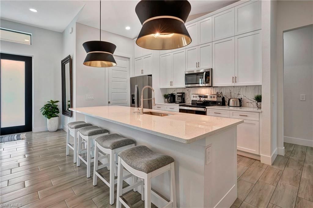 23272 W El Dorado Ave, Bonita Springs, FL 34134 Photo